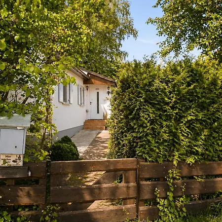 Charmantes Ferienhaeuschen Birdland Zwischen Muenchen Und Augsburg * Ried (Aichach-Friedberg)