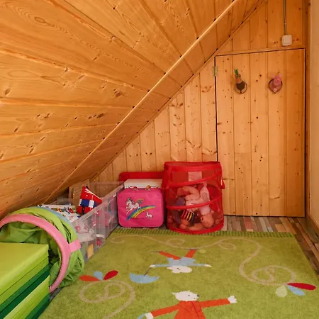 Casa de Férias Charmantes Ferienhaeuschen Birdland Zwischen Muenchen Und Augsburg Ried (Aichach-Friedberg)